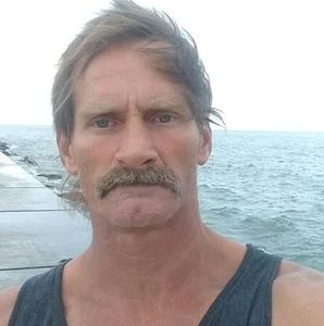 Meet your Posher, Joe